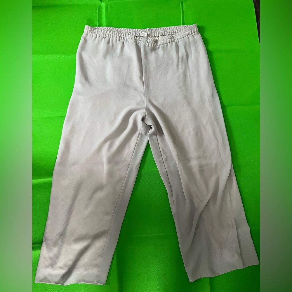 Women’s Gray Pants